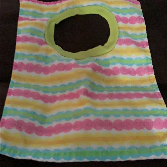 LOT OF BIBS - Picture 5 of 6